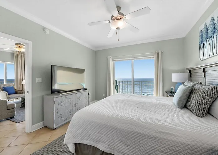 Holiday home Crystal Shores West Unit 701 *