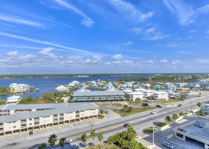Holiday home Crystal Shores West Unit 701 *